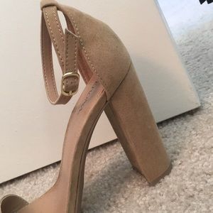 Taupe heels